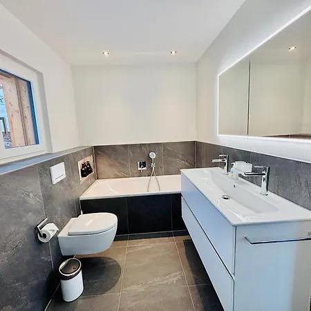 Brand-new Eiger View 3br - Premium Location - Free Parking - Terrace Daire *
