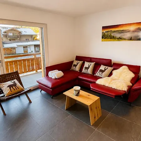 Brand-new Eiger View 3br - Premium Location - Free Parking - Terrace Apartamento *