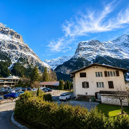 Brand-new Eiger View 3br - Premium Location - Free Parking - Terrace