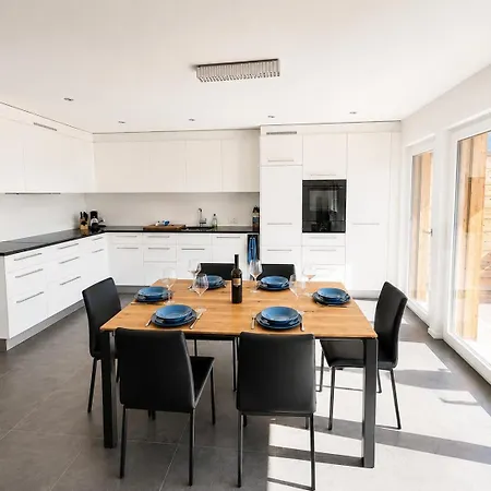 Brand-new Eiger View 3br - Premium Location - Free Parking - Terrace * Grindelwald